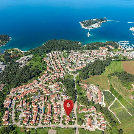 Apartmán Exquisites Mit Eigener Galerie, Babybett, Waschmaschine Und Nur 700 Meter Zum